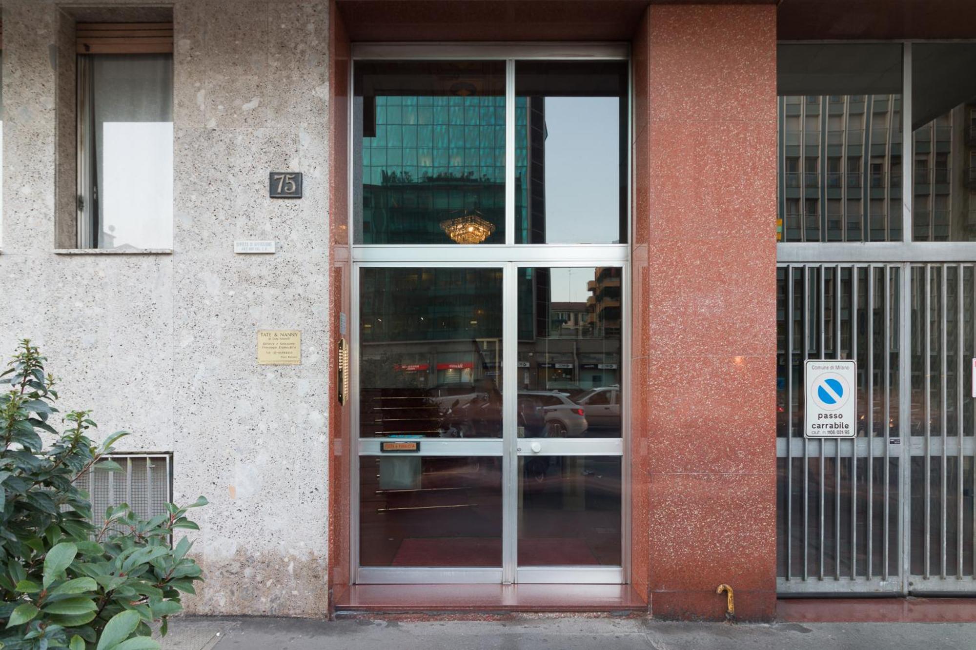 Gioia - Sopra La Metro Sondrio Appartement Milan